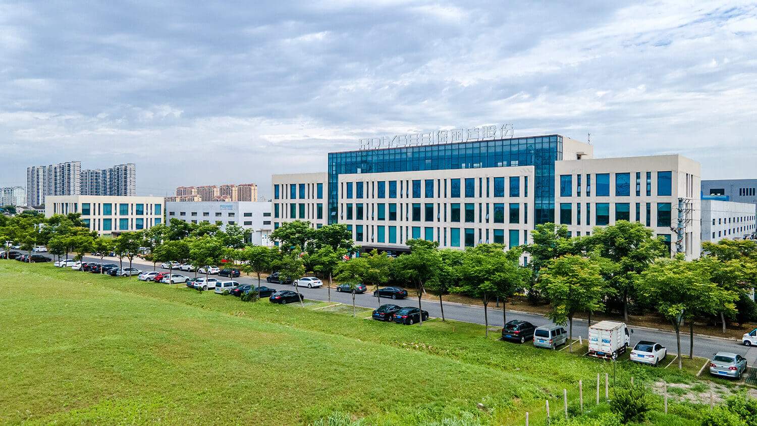 Polygee 100,000+㎡ electrostatic precipitator manufacturing base aerial view