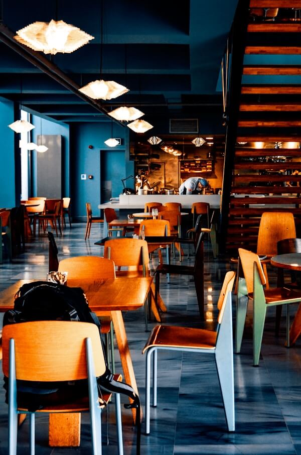 Western casual dining chain restaurant with ESP ventilation